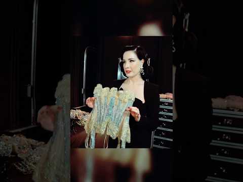 Latest episode has full #ditavonteese backstage tour #venetianlasvegas #lasvegas #burlesque_dancer