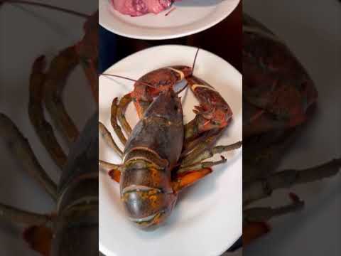 One of the BEST steakhouses in Las Vegas is Mastro’s Ocean Club for Surf and Turf Steak Butter Cake