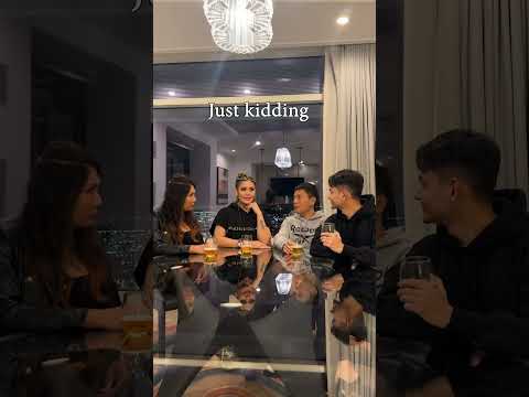 Can't keep secrets from my besties #vegas