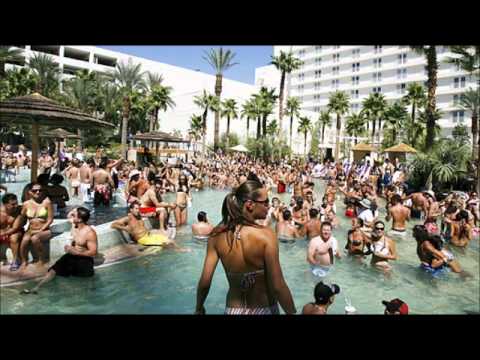 Las Vegas Party Hosting – 100% Free Limo