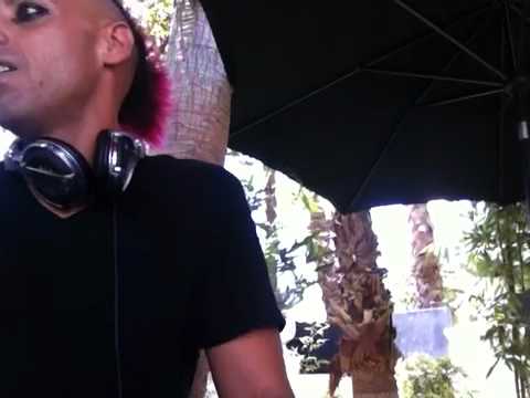 Artisan Topless Pool