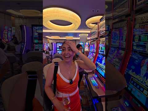 I'VE WAITED FOREVER FOR THIS TO HAPPEN!!! #vegas #jackpot #casino