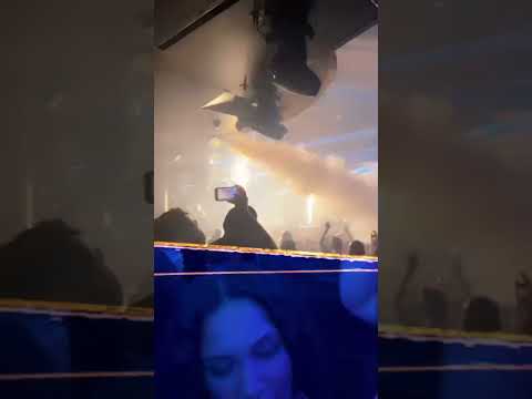 Turnt Up Tours Nightclub PArty Bus Tour