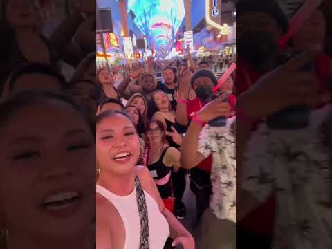 Open bar, party bus & free front of the line club entry in Vegas for only $100!