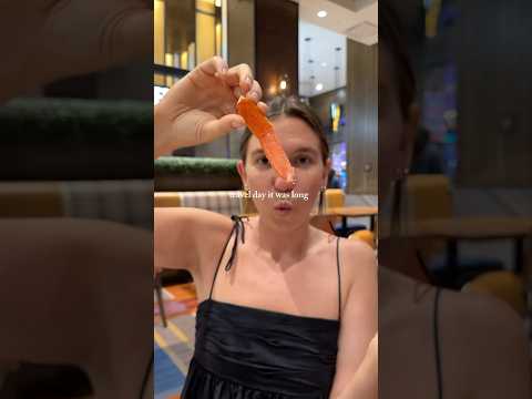Travel Day From NYC to Las Vegas – Airport Lounge, Pool & Buffets